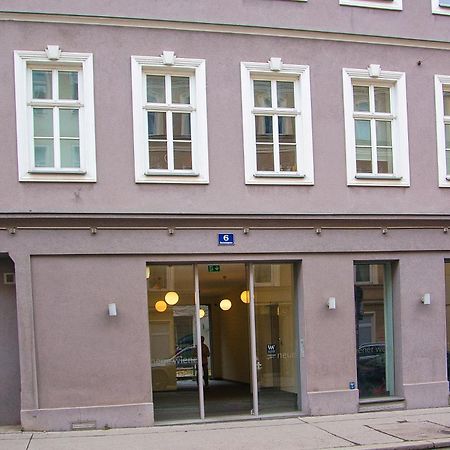 Pink Lotus Apartment Vienna Exterior photo