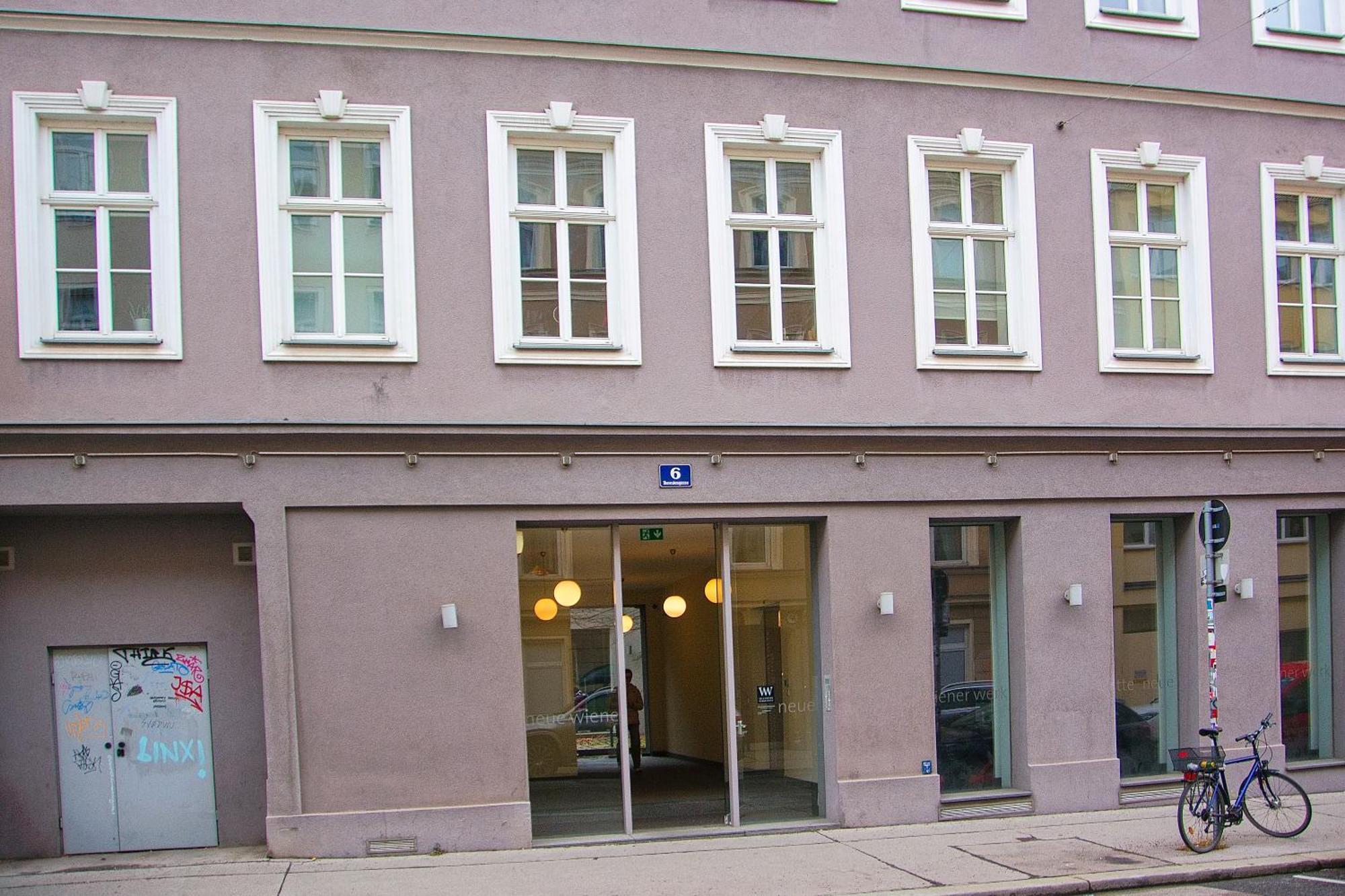 Pink Lotus Apartment Vienna Exterior photo